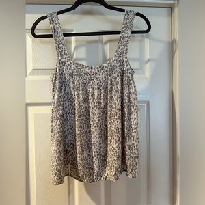 Leopard print sleeveless top